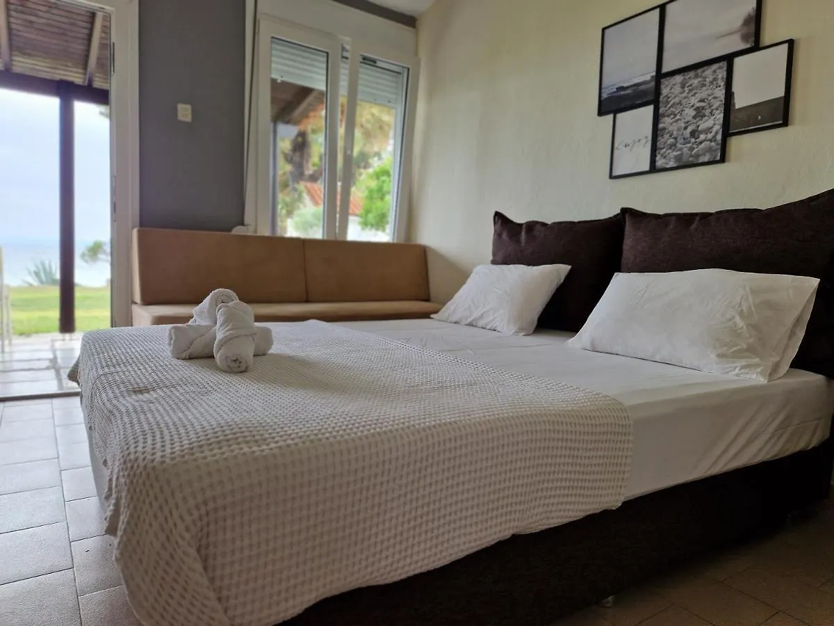 On The Wave Studios Spitakia Sto Kyma Nikiti  Aparthotel Nikiti (Sithonia)